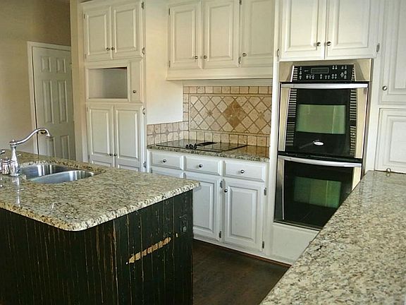 5th image of 713 Pine Valley Dr