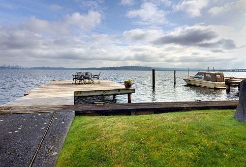 Dock