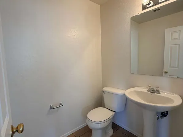 2344 E Meadow Creek Way, San Tan Valley, AZ 85140