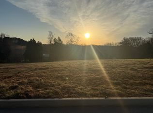 522 Lone Oak Dr, Somerset, KY 42503