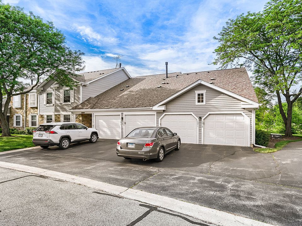 1st image of 1017 Auburn Ln #1017