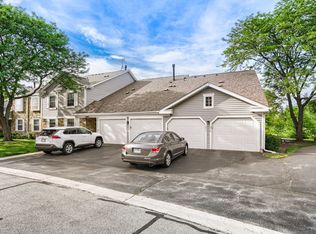 1017 Auburn Ln #1017, Buffalo Grove, IL 60089