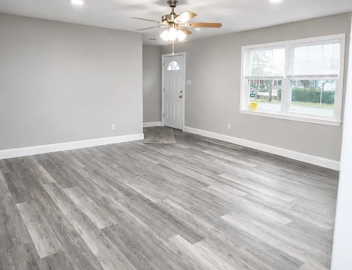 305 Linden Ln — Photo 7