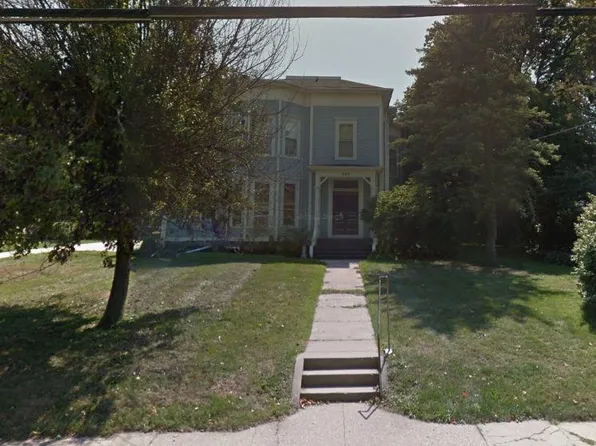 845 W Stephenson St #5, Freeport, IL 61032