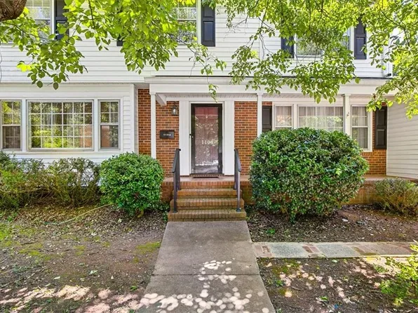 1106 McDowell Dr, Greensboro, NC 27408