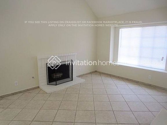 2nd image of 17140 Farwell St