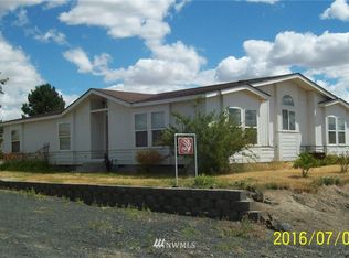 712 N S St, Lind, WA 99341
