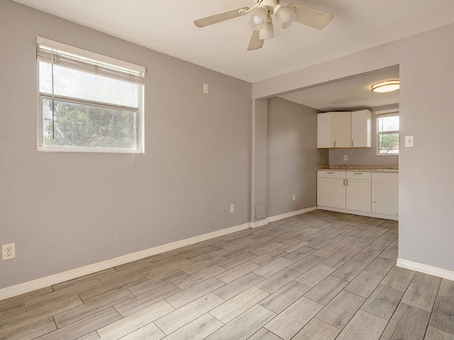 1 bed, 500 sqft, $1,295 — Photo 3