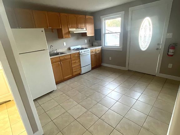 2nd image of 520 New Jersey Ave Floor 2