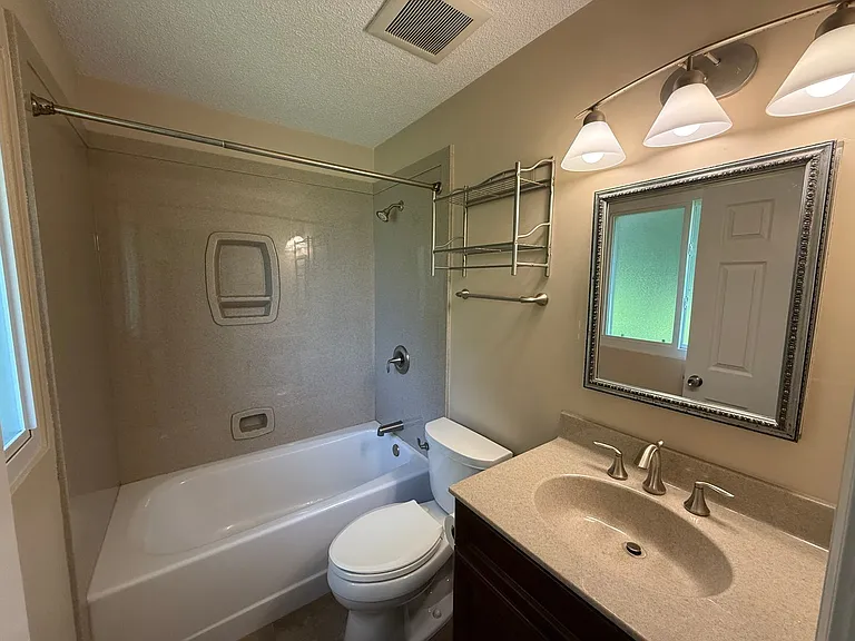 5360 Glencullen Way — Photo 14