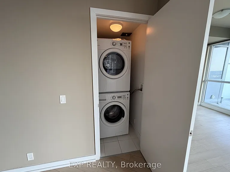 10 Park Lawn Rd #3104 — Photo 16