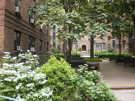 Sold by Mya Realty | media 13
