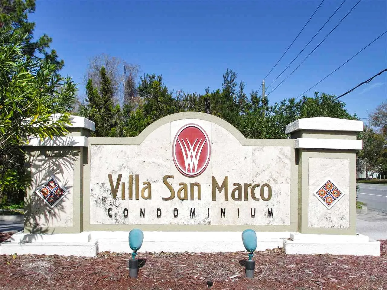 1 bed, 1.0 bath, 740 sqft, $1,475 — Photo 2
