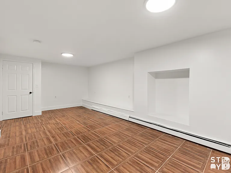 160 Putnam Ave #1 — Photo 12
