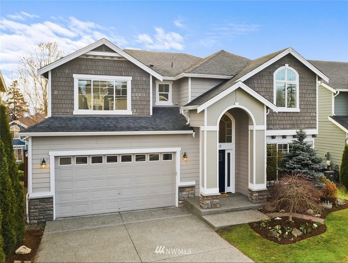 200 Hubbard Rd — Photo 1