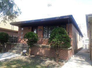 9429 S Perry Ave, Chicago, IL 60620