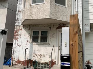 2105 Webster St, Philadelphia, PA 19146