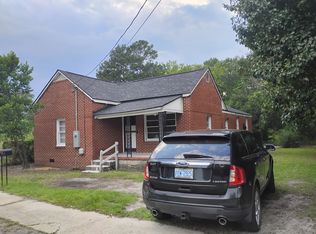 204 Chestnut St, Darlington, SC 29532