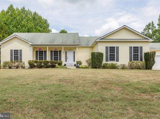 749 Daniel Rd, Louisa, VA 23093