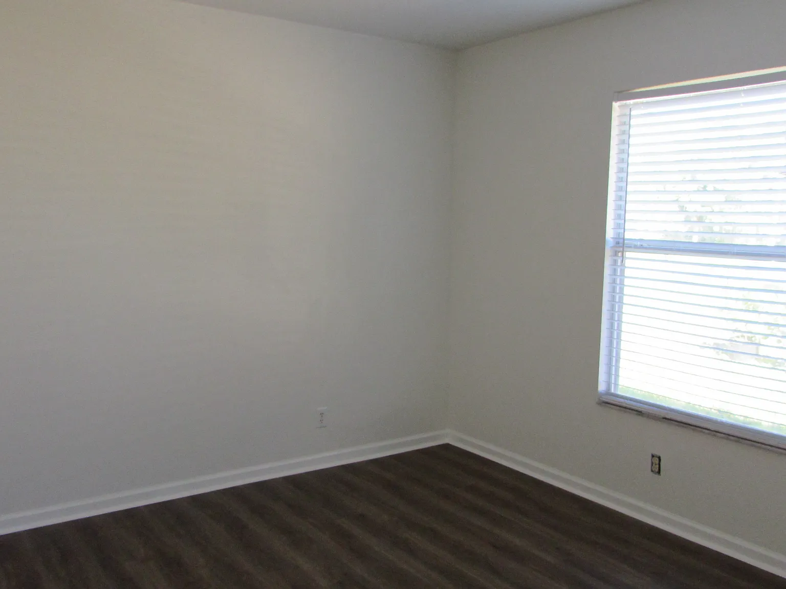 3 bed, 1785 sqft, $2,500 — Photo 4