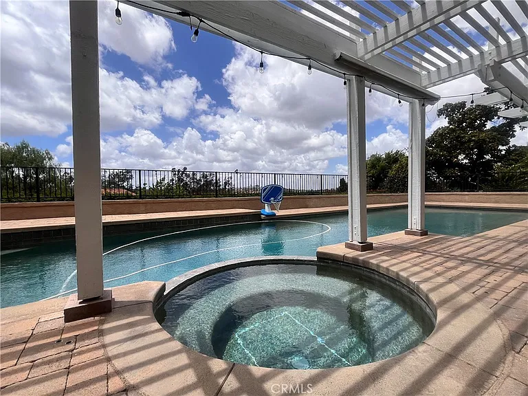 26491 Loma Verde — Photo 1