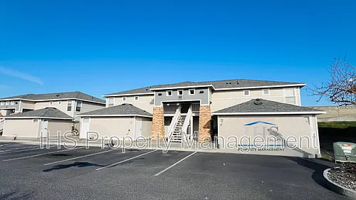 6305 Chapel Hill Blvd #H102 Photo 1
