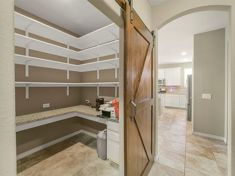 9651 Thimbleweed Dr — Photo 13
