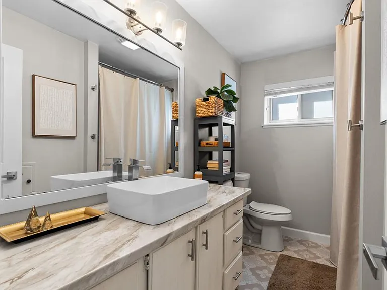 3153 Cummings Ave — Photo 8