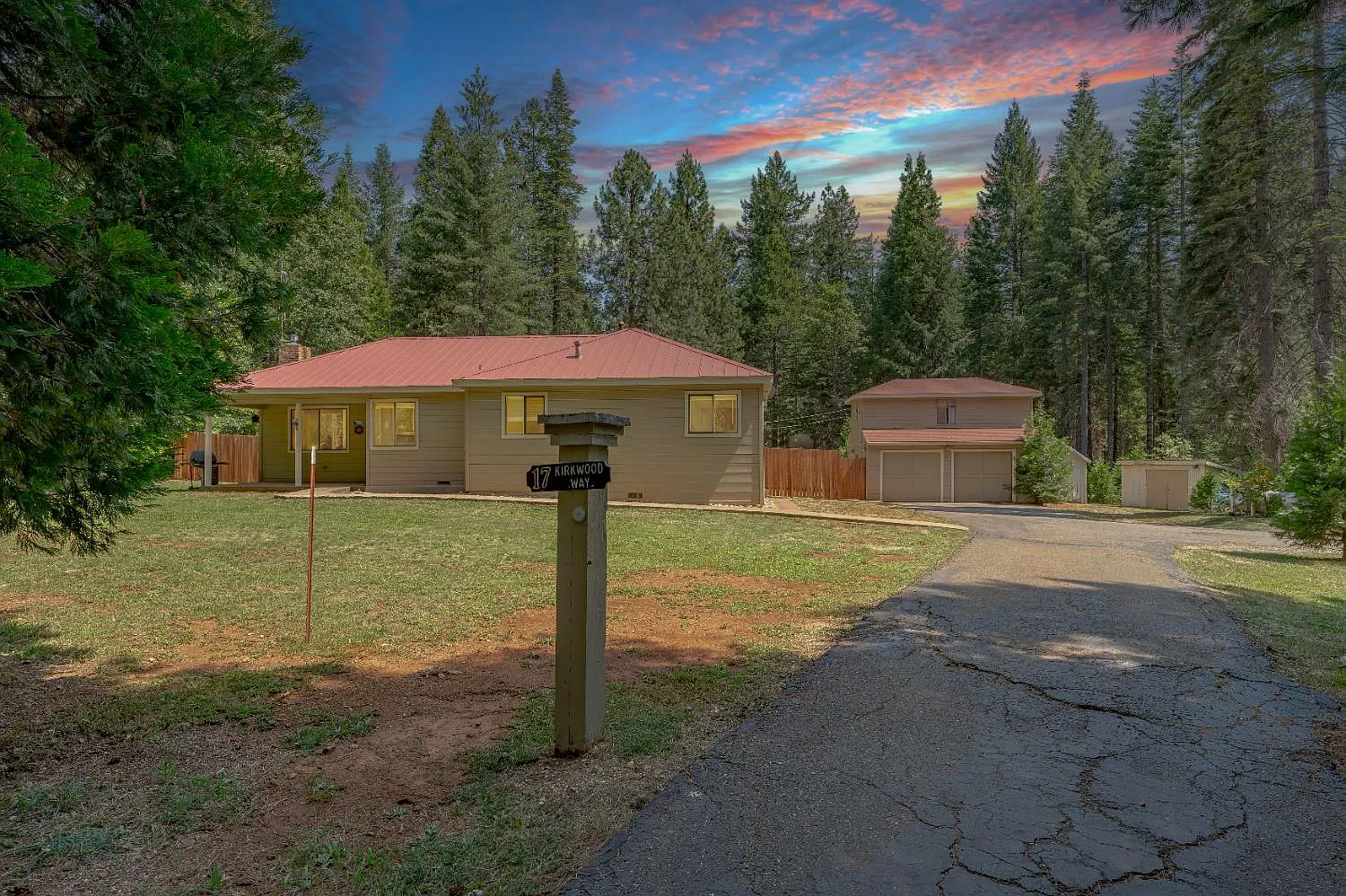 17 Kirkwood Way photo 1