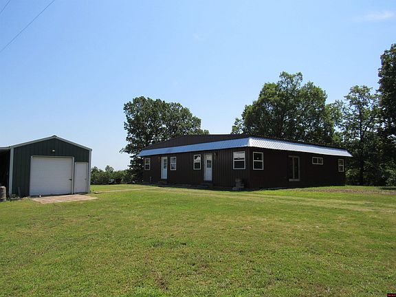 3rd image of 9767 Highway 14 N