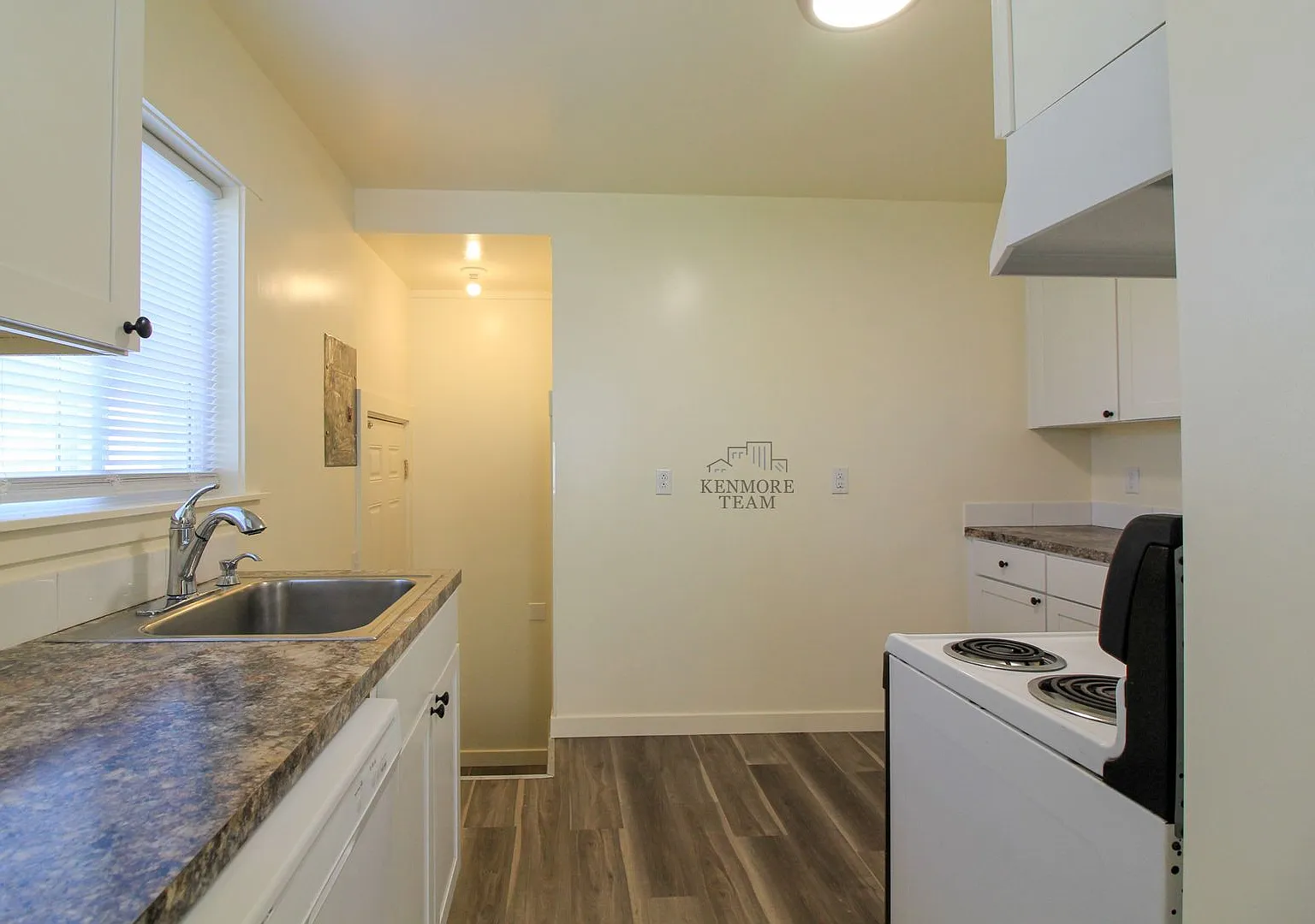 3 Bedroom, 2 Bath Duplex in Central Richland — Photo 3
