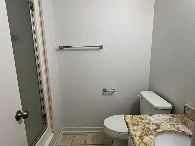 2819 Lawnwood Dr — Photo 14