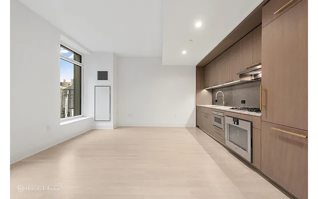 Rented by Douglas Elliman | media 25