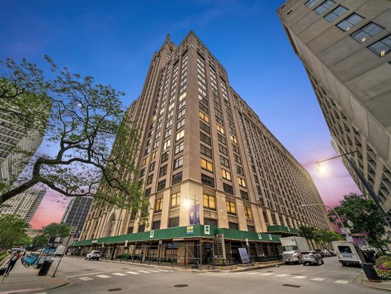 680 N Lake Shore Dr APT 1322, Chicago, IL 60611