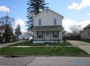 618 N Maple St, Fostoria, OH 44830