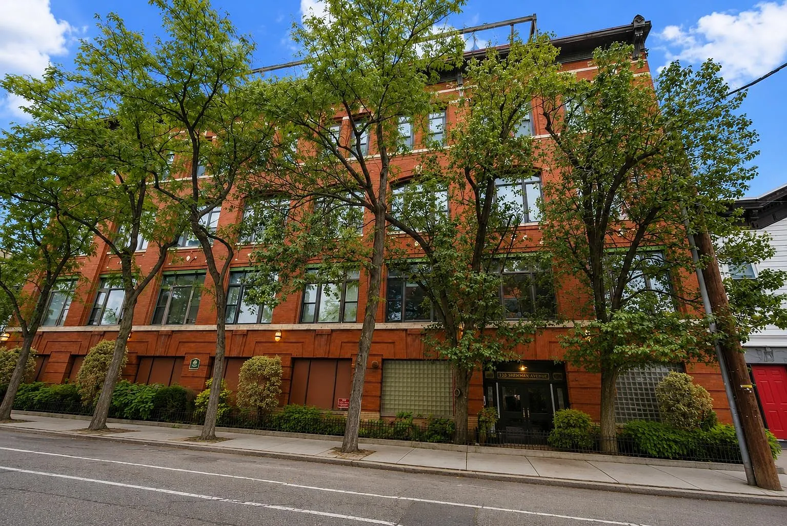 2 bed, 2.0 bath, 1065 sqft, $3,400 — Photo 1