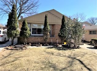 8707 Springfield Ave, Skokie, IL 60076