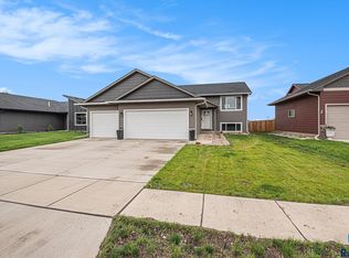 350 N Everest Ave, Tea, SD 57064