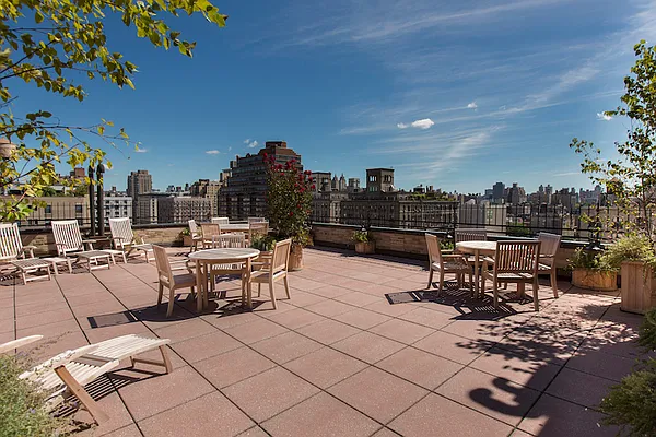 Sold by Randall Property Group, Inc. | media 19