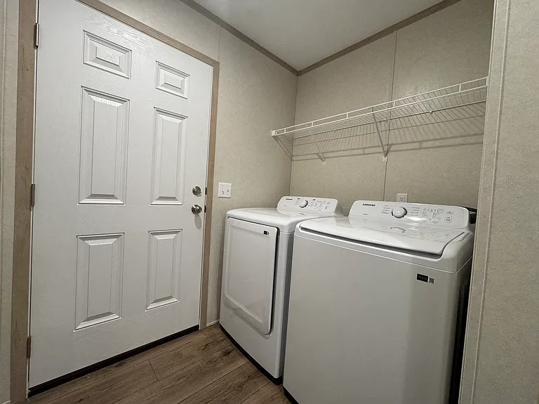 Brookside Manor — Photo 16