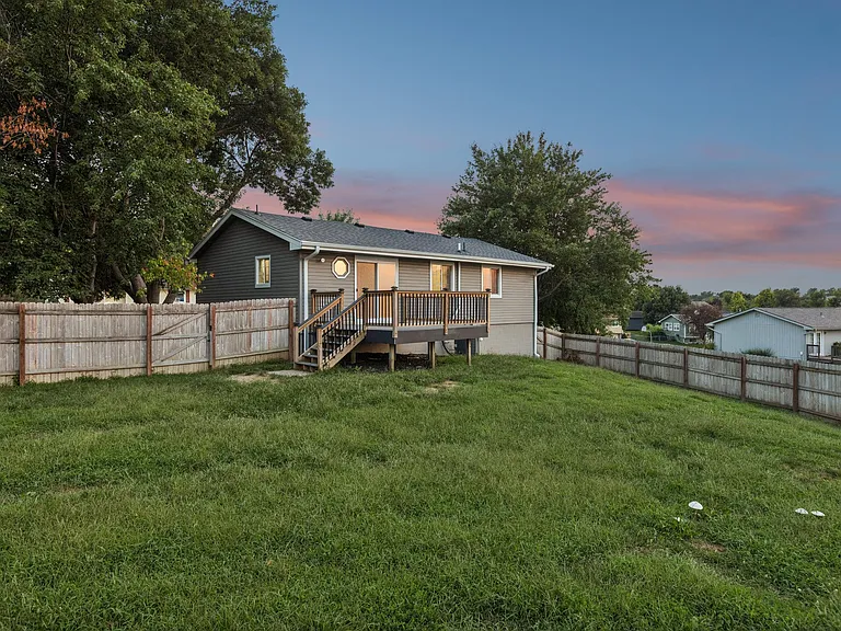 21208 Palomino Rd — Photo 29