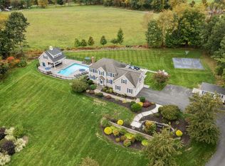 17 Cole Rd, Sterling, MA 01564