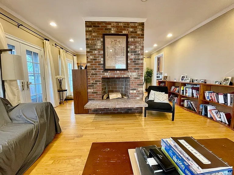 155 Amory St — Photo 11