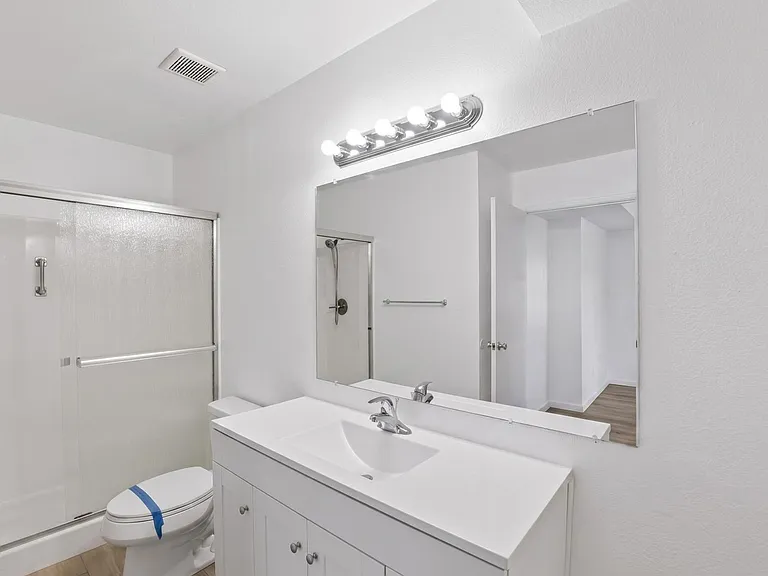 517 W Duke Dr — Photo 27