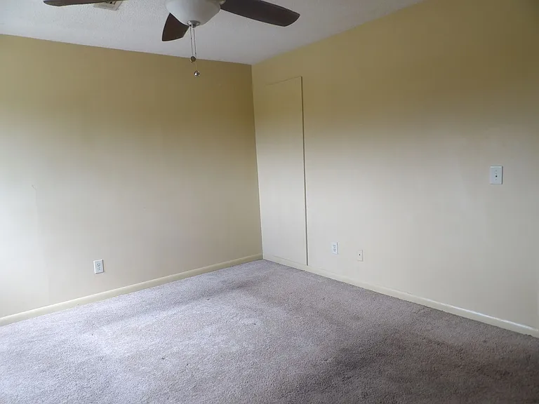 7 Anthony Cir — Photo 5