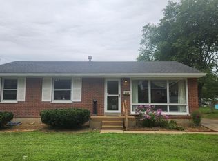 2109 Park Ave, Saint Charles, MO 63301
