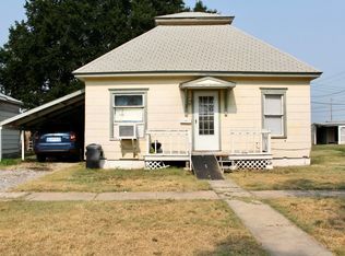102 S Kansas St, Plainville, KS 67663