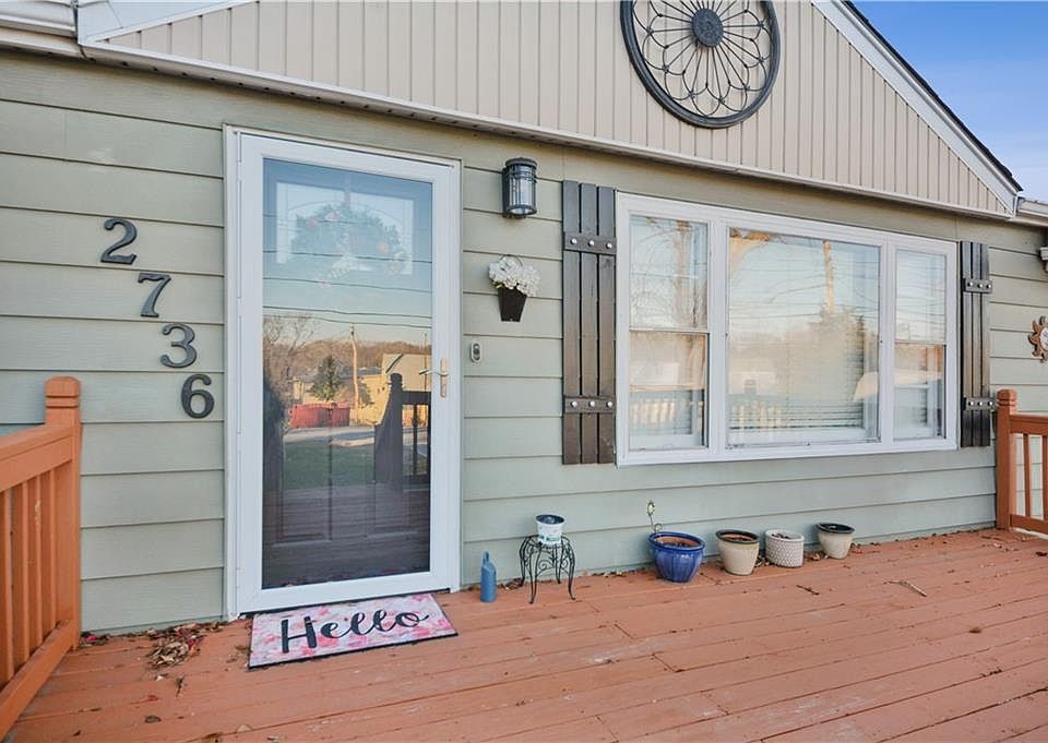 1st image of 2736 S 42nd St