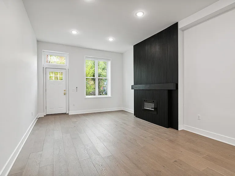 36 Park St #2 — Photo 19