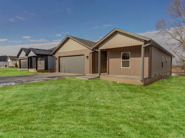 210 A W Clinton St, Rogersville, MO 65742